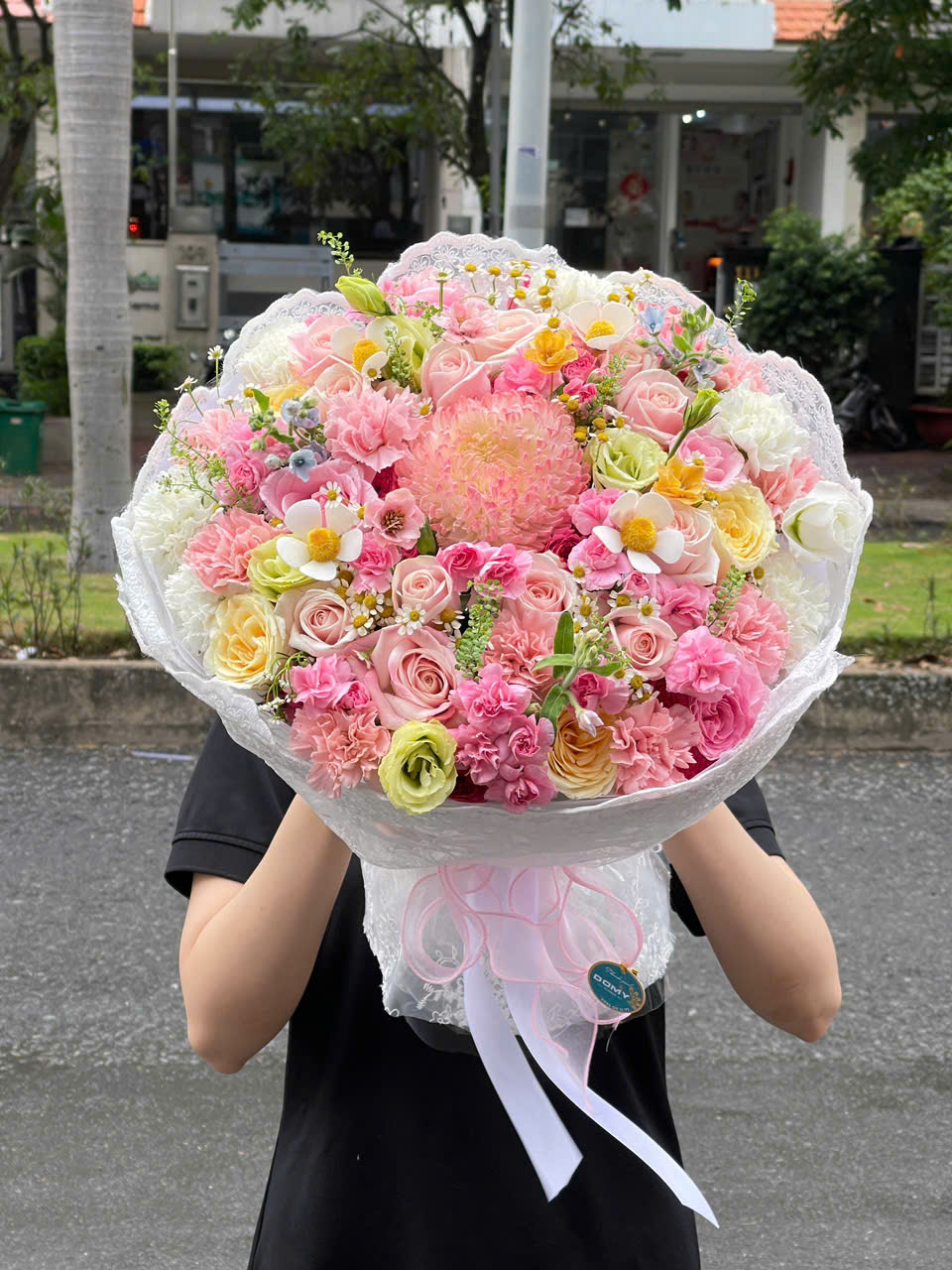 BÓ HOA MIX TONE HỒNG GÓI TRÒN NGỌT NGÀO, THANH LỊCH